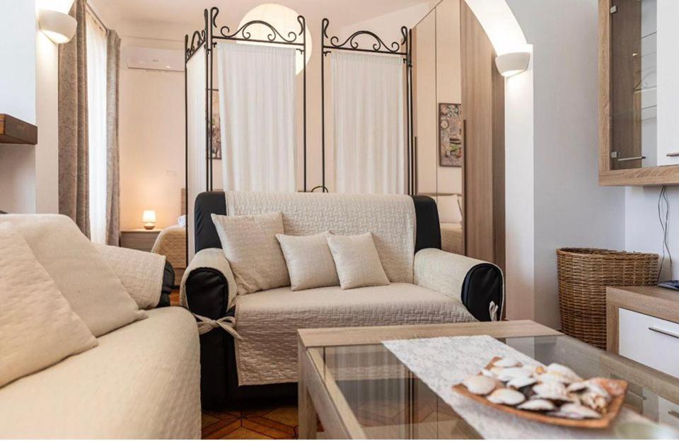 チステルニーノCasa De Lidzia2アパートメント エクステリア 写真