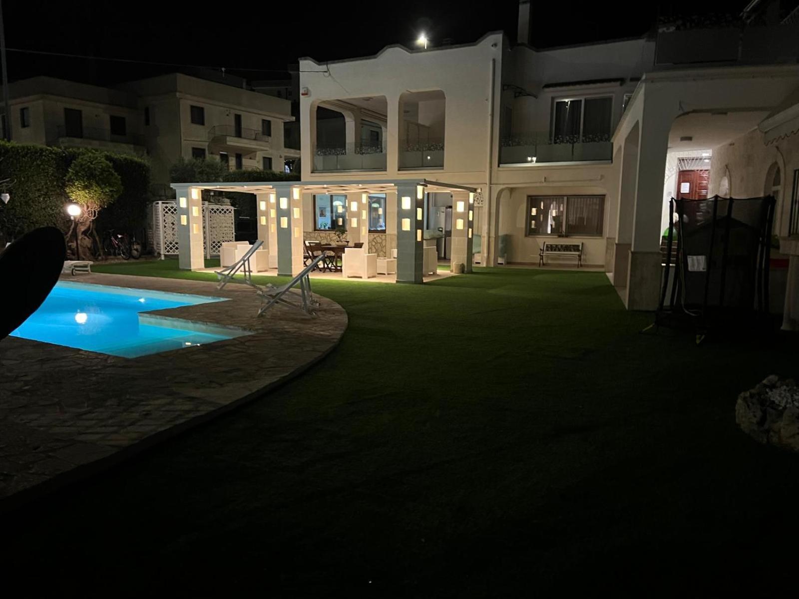 チステルニーノCasa De Lidzia2アパートメント エクステリア 写真